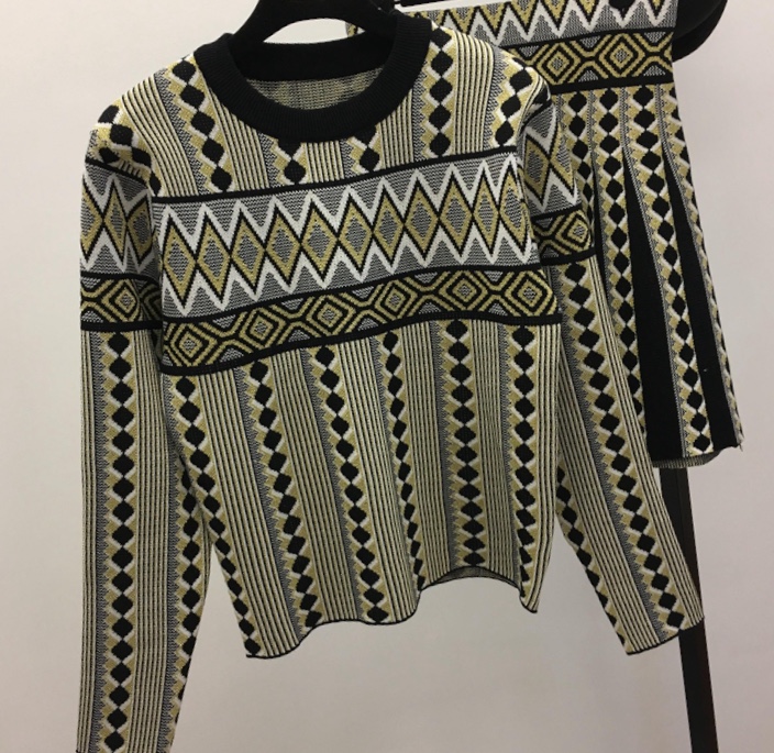 Dark Pattern Jacquard Layered Two-Piece Set main image 1